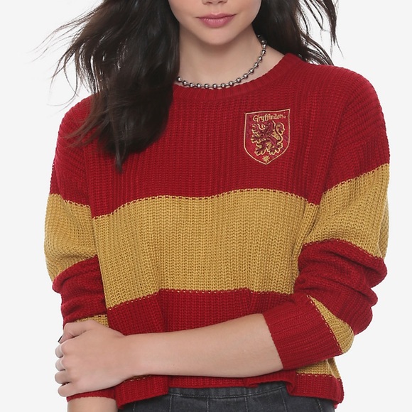 Hot Topic Sweaters - Hot Topic Harry Potter Quidditch Gryffindor XL